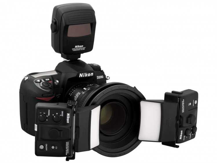 Фотовспышка Nikon Speedlight Commander Kit R1C1 - подробные характеристики обзоры видео фото Цены в интернет-магазинах где можно купить фотовспышку Nikon Speedlight Commander Kit R1C1