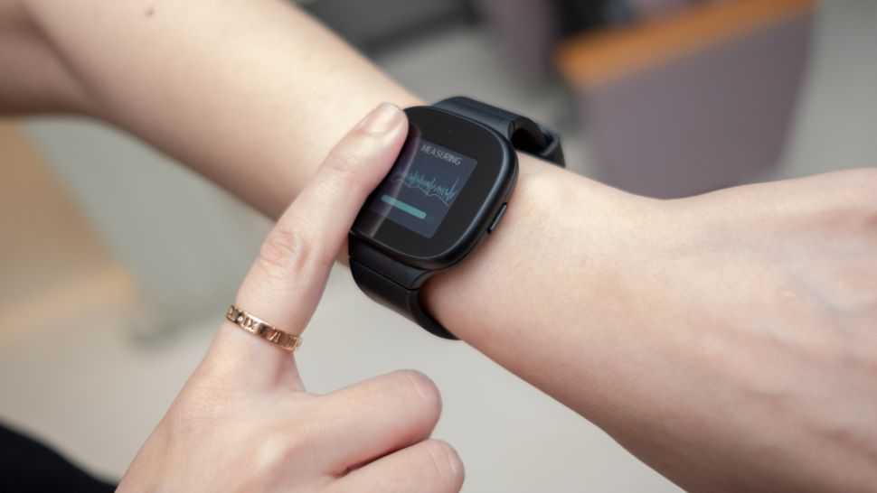 Asus vivowatch bp – смарт-часы с продвинутыми медицинскими функциями