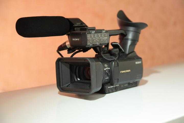 Видеокамеры sony hxr-nx70p в москве