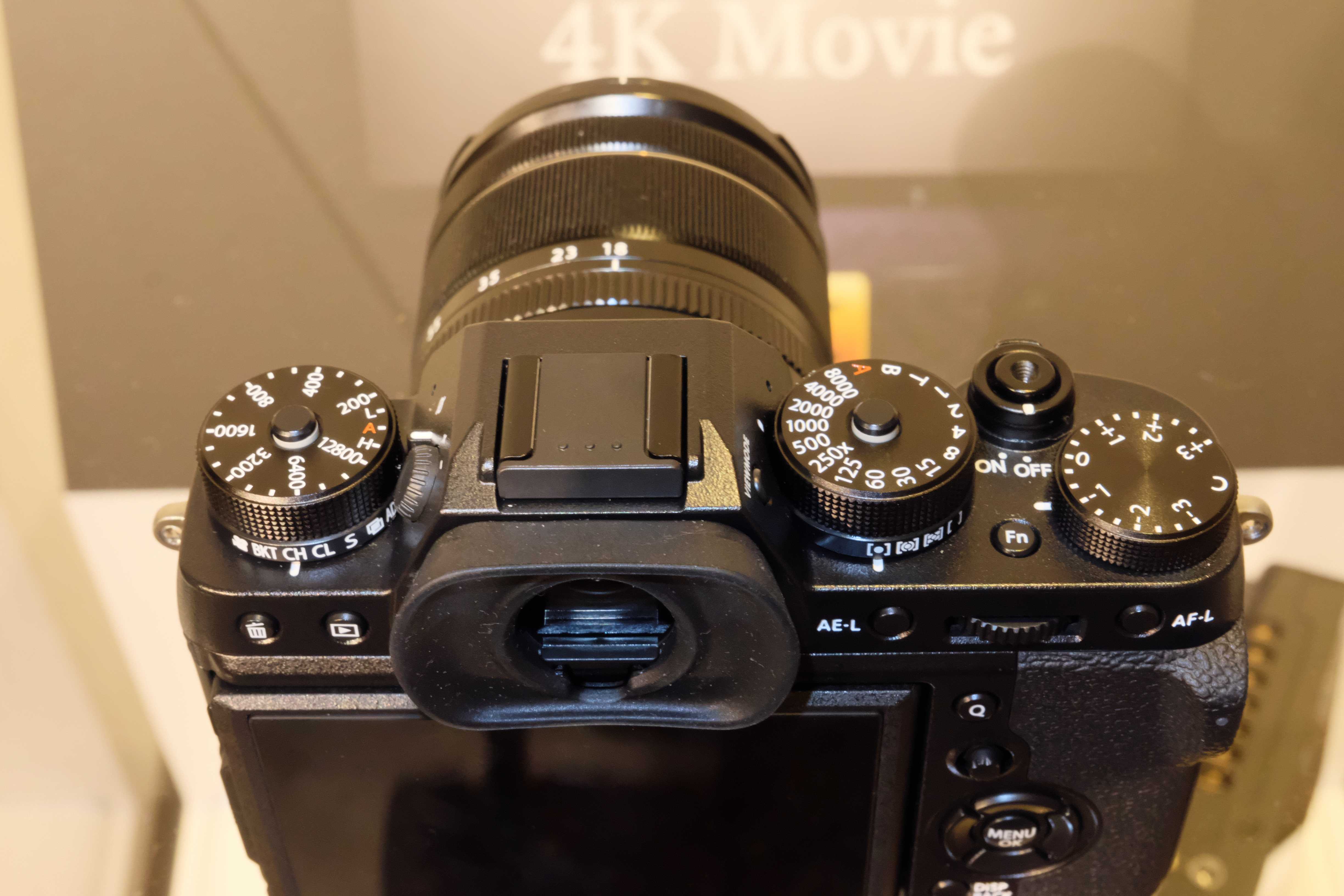 Цифровой фотоаппарат Fujifilm X-T1 - подробные характеристики обзоры видео фото Цены в интернет-магазинах где можно купить цифровую фотоаппарат Fujifilm X-T1