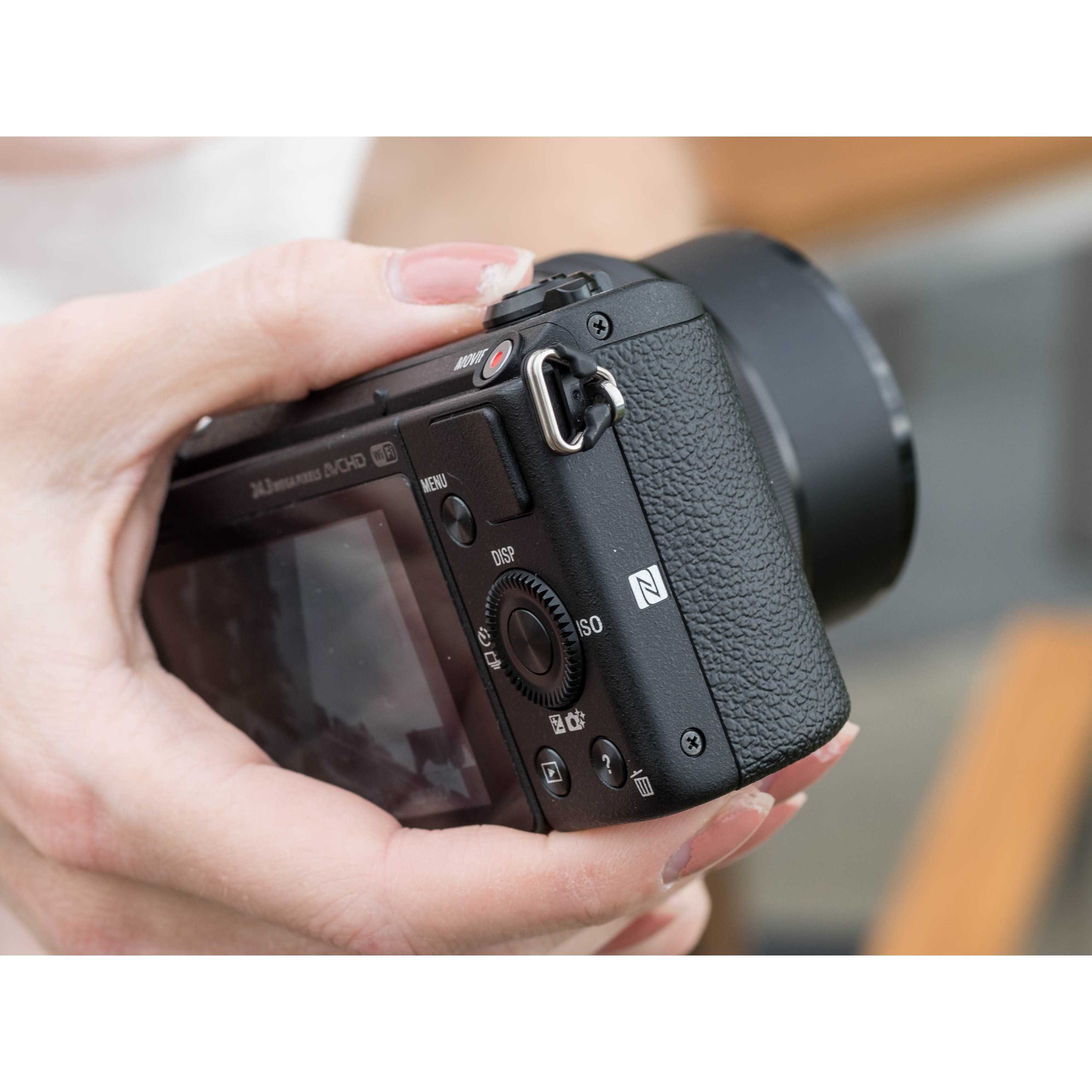 Беззеркальный фотоаппарат sony alpha a5100 kit (ilce-5100l) black