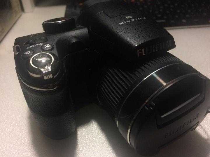 Компактный фотоаппарат fujifilm finepix s4200