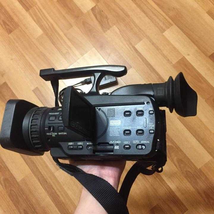 Видеокамера Panasonic AG-HMC41EU - подробные характеристики обзоры видео фото Цены в интернет-магазинах где можно купить видеокамеру Panasonic AG-HMC41EU