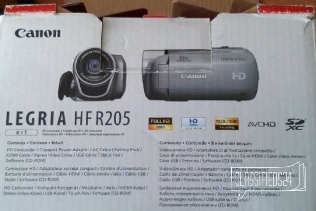 Выбор редакции
					видеокамера canon legria hf r806