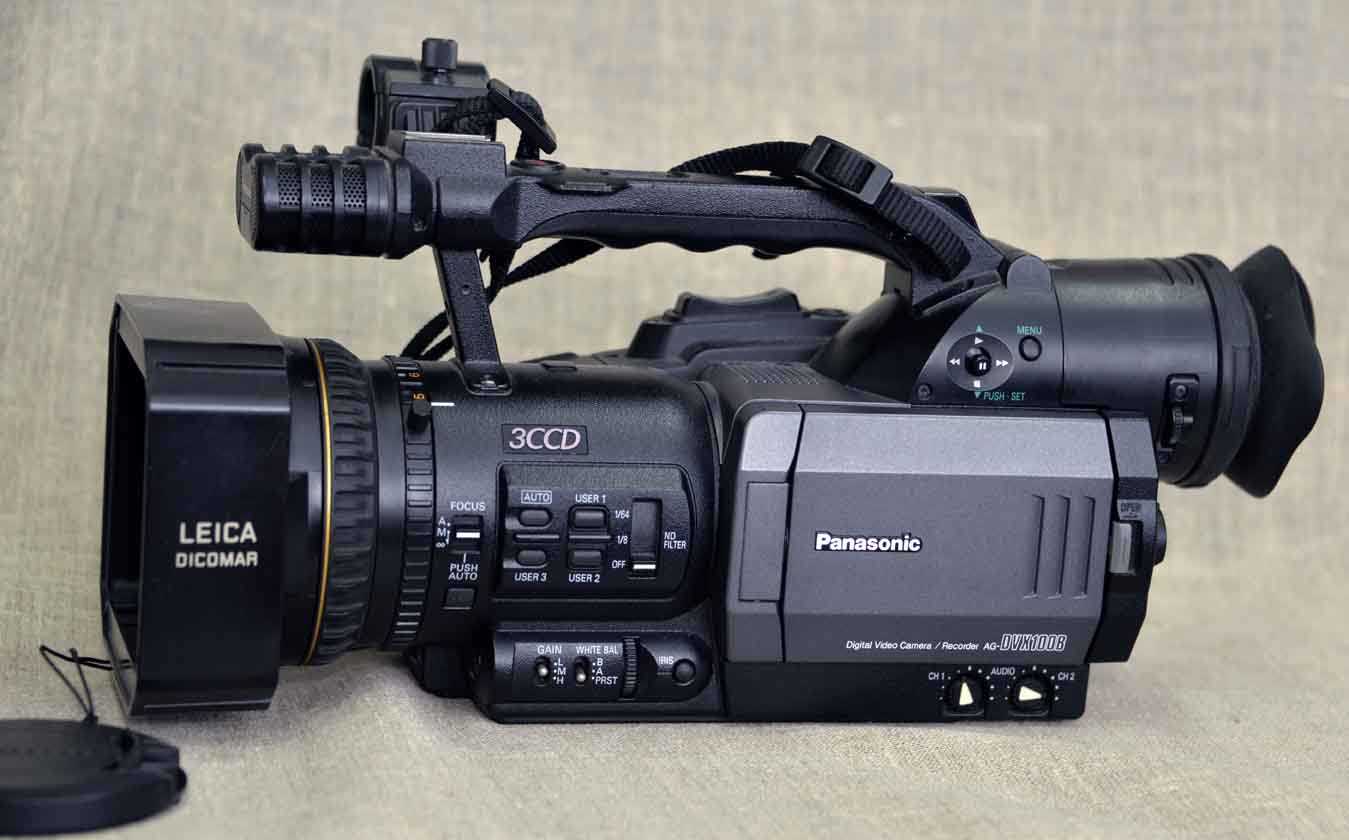 Видеокамера panasonic ag-ac8
